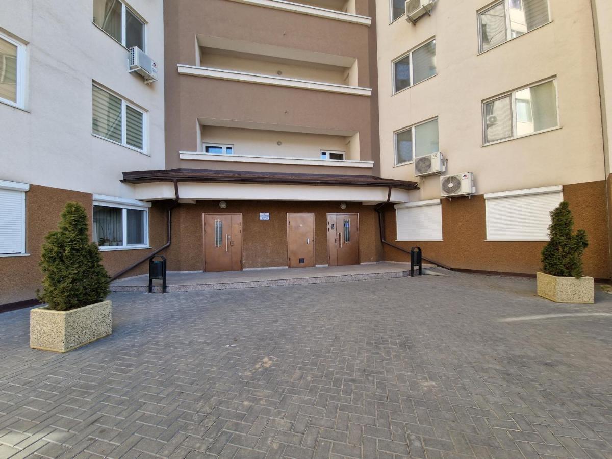 Dendrarium Park Apartment Deluxe Chisinau Exterior foto