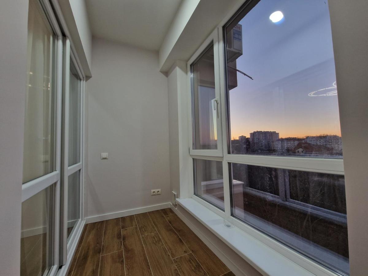Dendrarium Park Apartment Deluxe Chisinau Exterior foto
